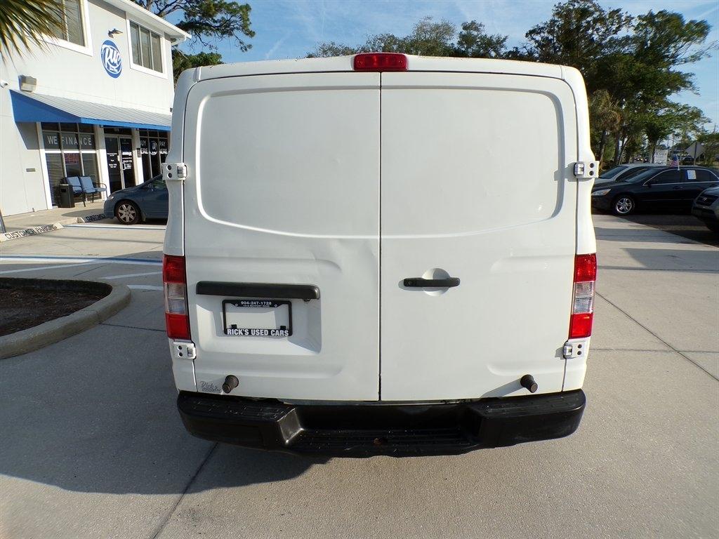 Nissan NV Standard Roof 1500 V6 S 2016
