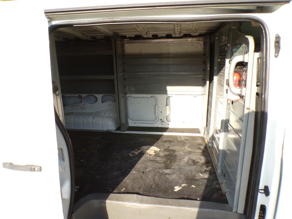Nissan NV Standard Roof 1500 V6 S 2016