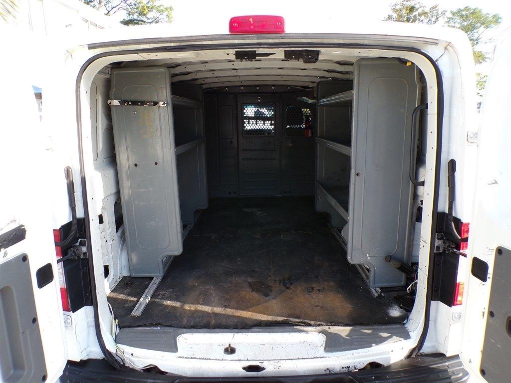 Nissan NV Standard Roof 1500 V6 S 2016