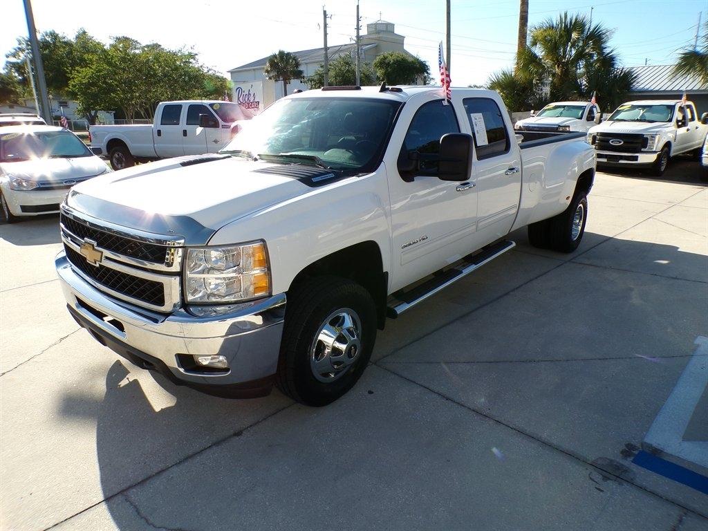 Chevrolet Silverado 3500HD 4WD Crew Cab 167.7" LT 2012