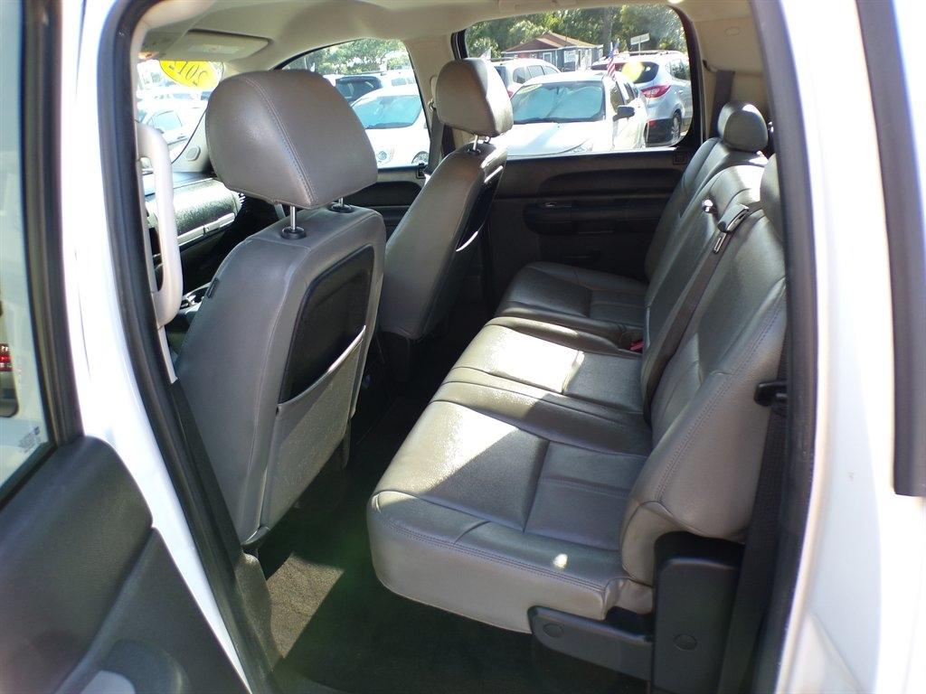 Chevrolet Silverado 3500HD 4WD Crew Cab 167.7" LT 2012