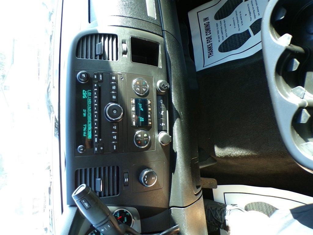 Chevrolet Silverado 3500HD 4WD Crew Cab 167.7" LT 2012