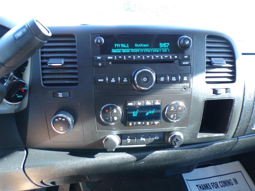 Chevrolet Silverado 3500HD 4WD Crew Cab 167.7" LT 2012