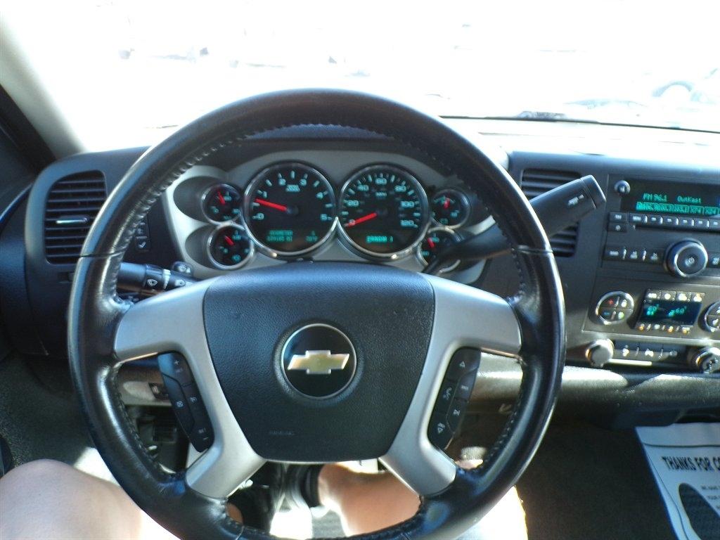 Chevrolet Silverado 3500HD 4WD Crew Cab 167.7" LT 2012