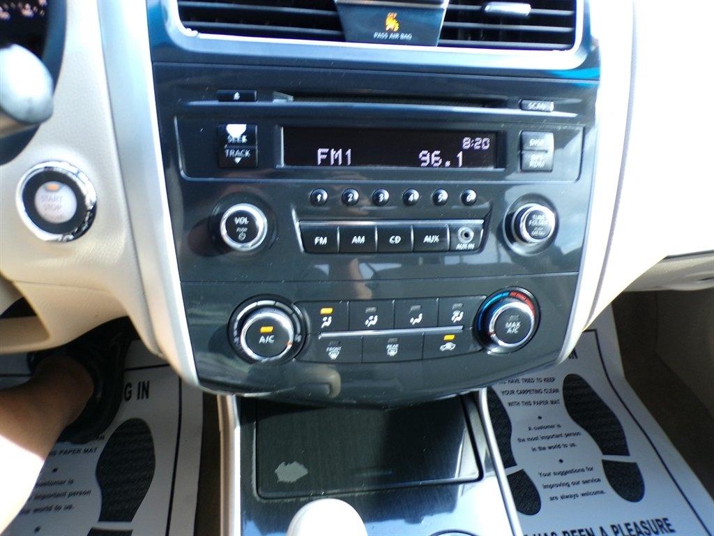 Nissan Altima 4dr Sdn I4 2.5 S 2014