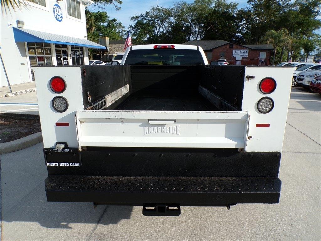 Chevrolet Silverado 2500HD 2WD Reg Cab 133.6" Work Truck 2015