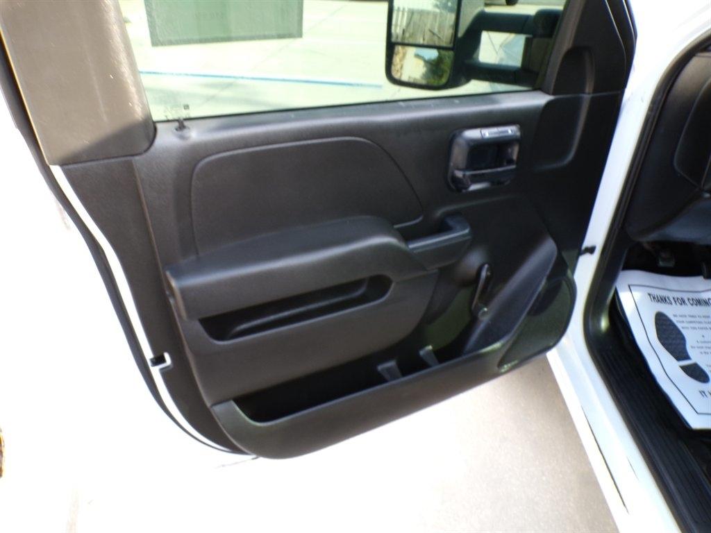 Chevrolet Silverado 2500HD 2WD Reg Cab 133.6" Work Truck 2015
