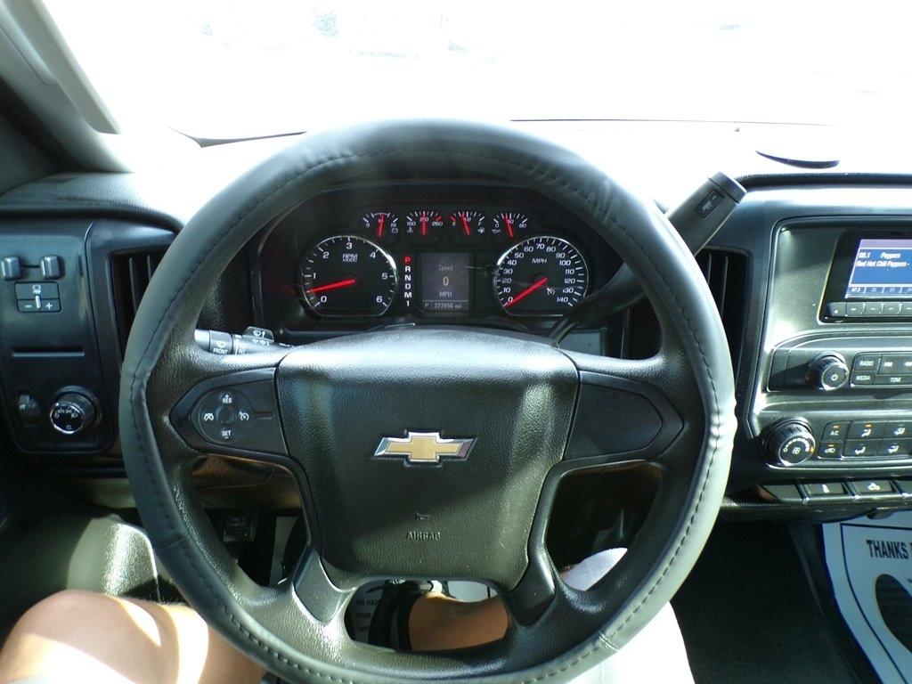 Chevrolet Silverado 2500HD 2WD Reg Cab 133.6" Work Truck 2015