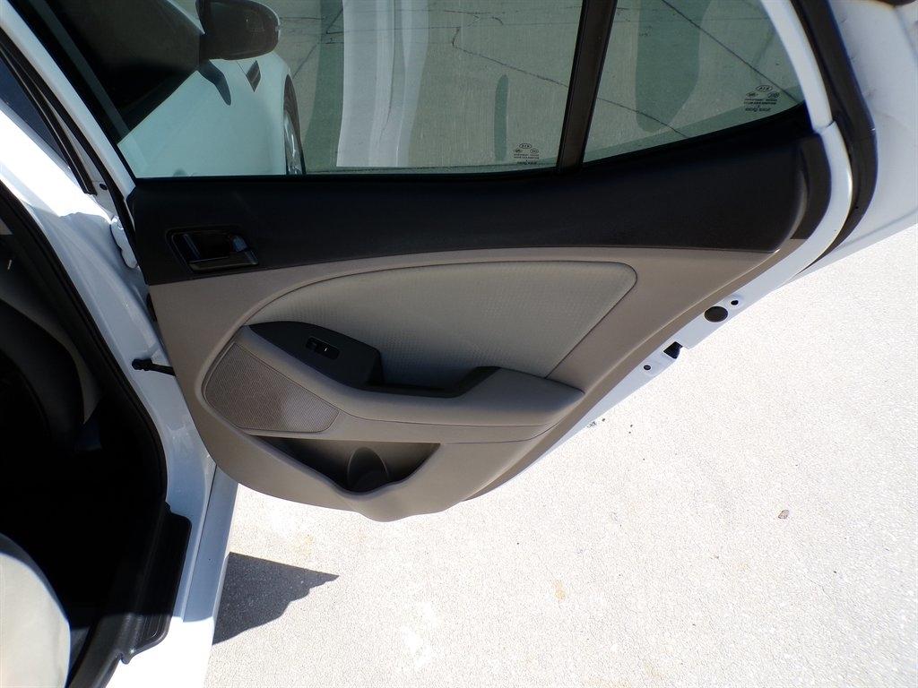 Kia Optima 4dr Sdn LX 2013
