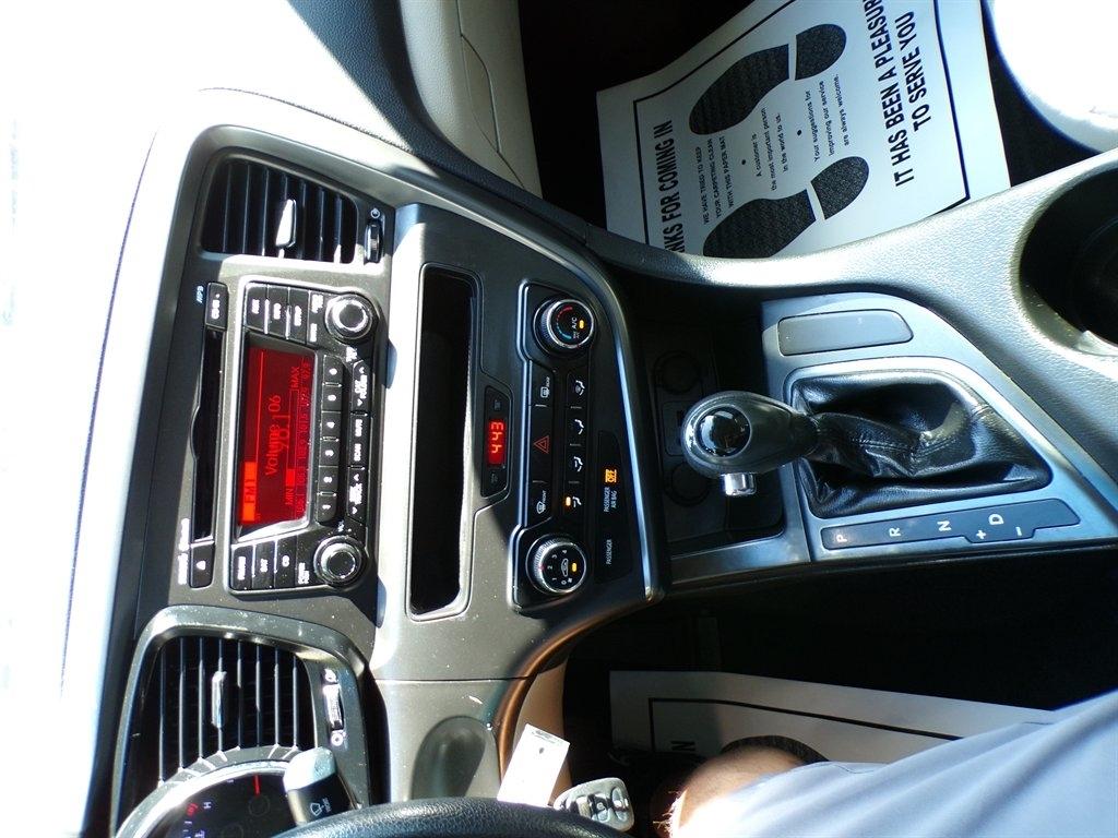 Kia Optima 4dr Sdn LX 2013