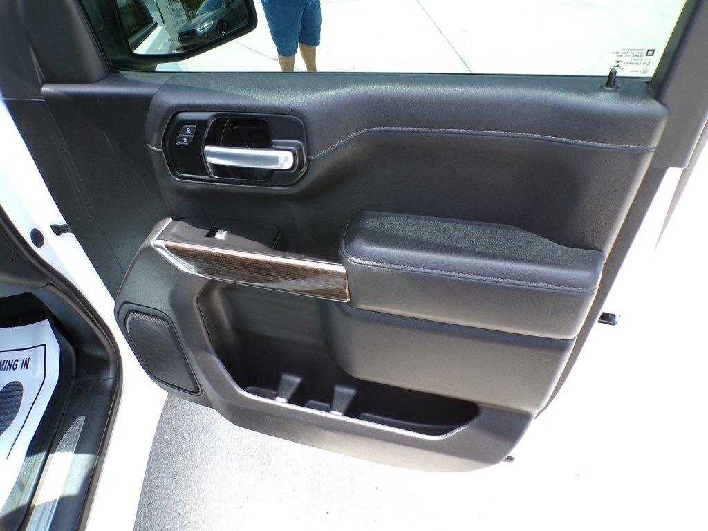 Chevrolet Silverado 1500 2WD Crew Cab 147" LT 2020