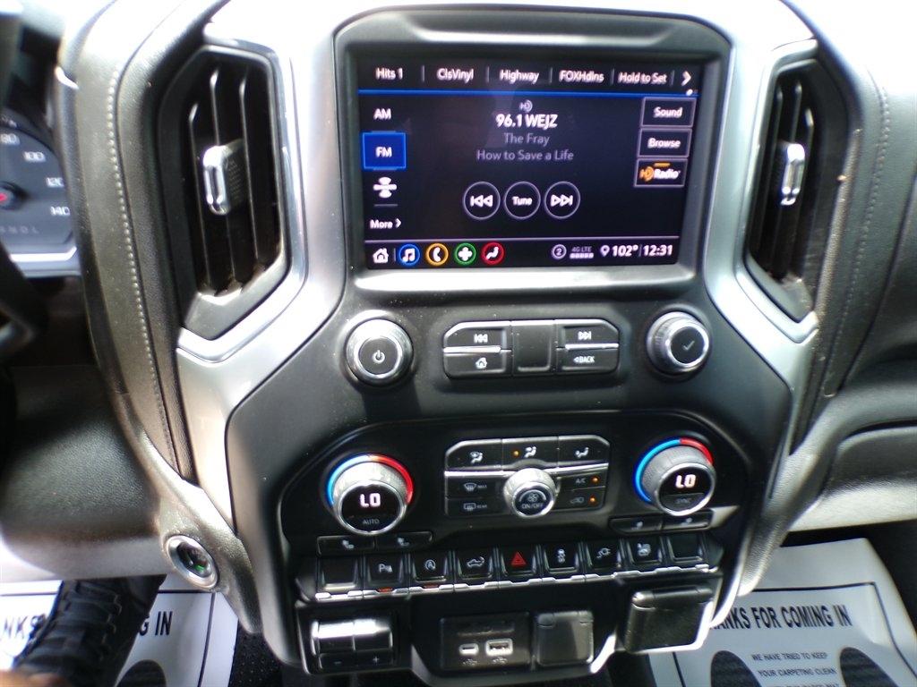 Chevrolet Silverado 1500 2WD Crew Cab 147" LT 2020