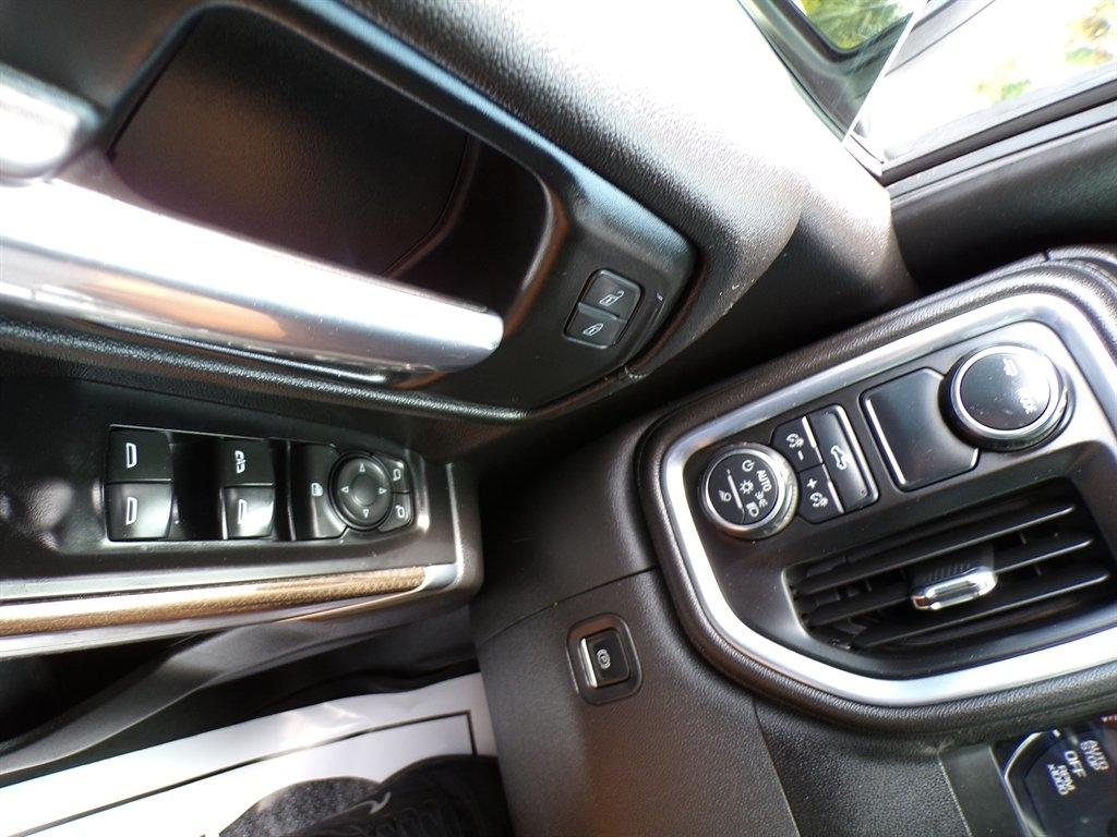 Chevrolet Silverado 1500 2WD Crew Cab 147" LT 2020