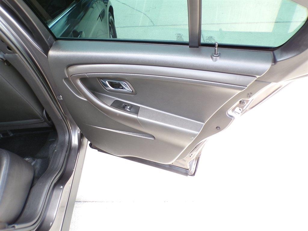 Ford Taurus SEL AWD 2016