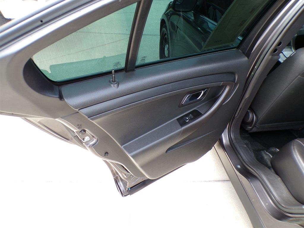 Ford Taurus SEL AWD 2016