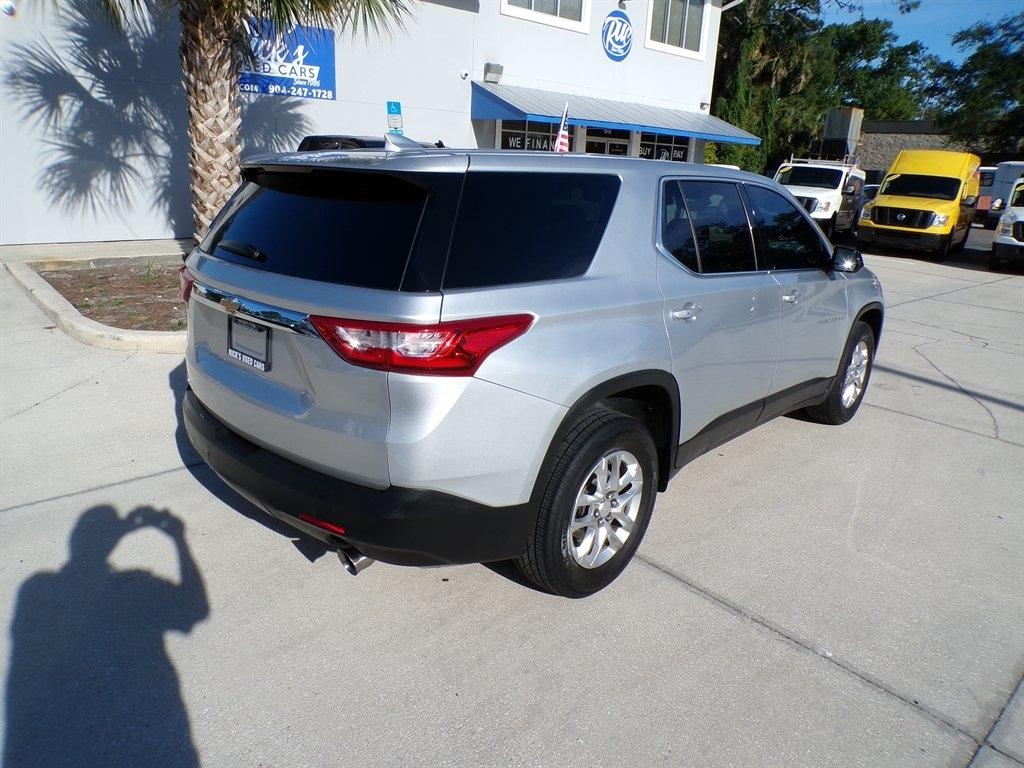 Chevrolet Traverse FWD 4dr LS w/1LS 2020