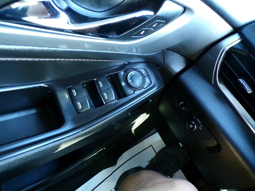 Chevrolet Traverse FWD 4dr LS w/1LS 2020