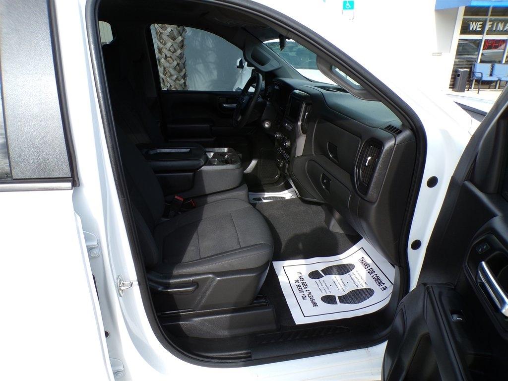 Chevrolet Silverado 1500 2WD Crew Cab 147" Custom 2021