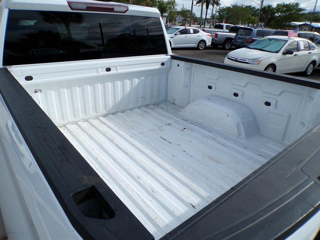 Chevrolet Silverado 1500 2WD Crew Cab 147" Custom 2021
