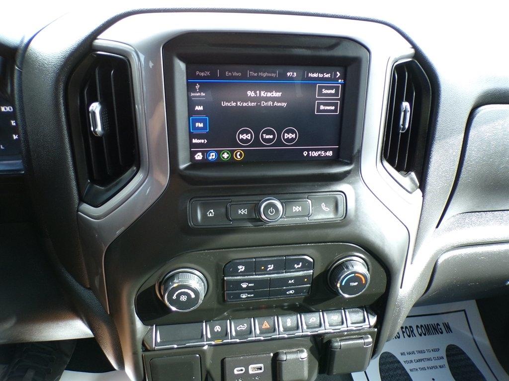 Chevrolet Silverado 1500 2WD Crew Cab 147" Custom 2021