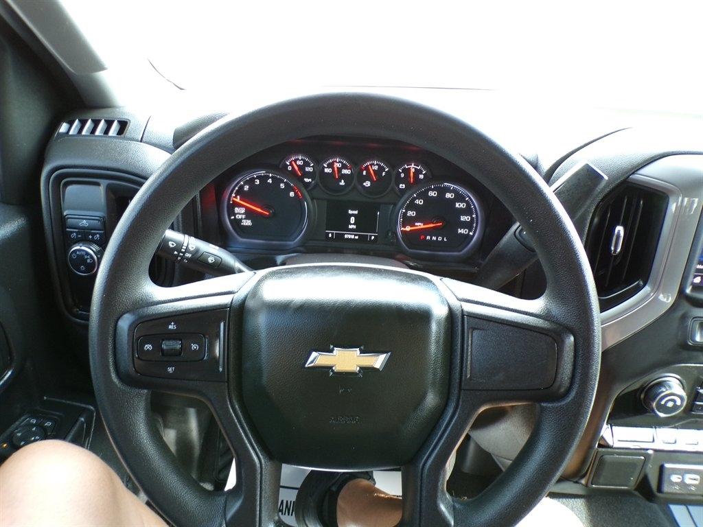 Chevrolet Silverado 1500 2WD Crew Cab 147" Custom 2021