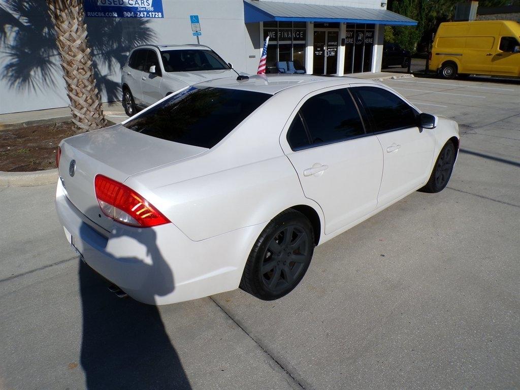 Mercury Milan 4dr Sdn Premier FWD 2010