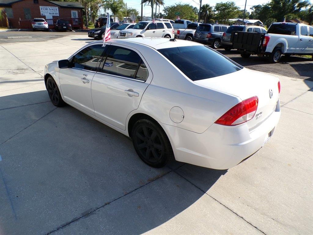 Mercury Milan 4dr Sdn Premier FWD 2010