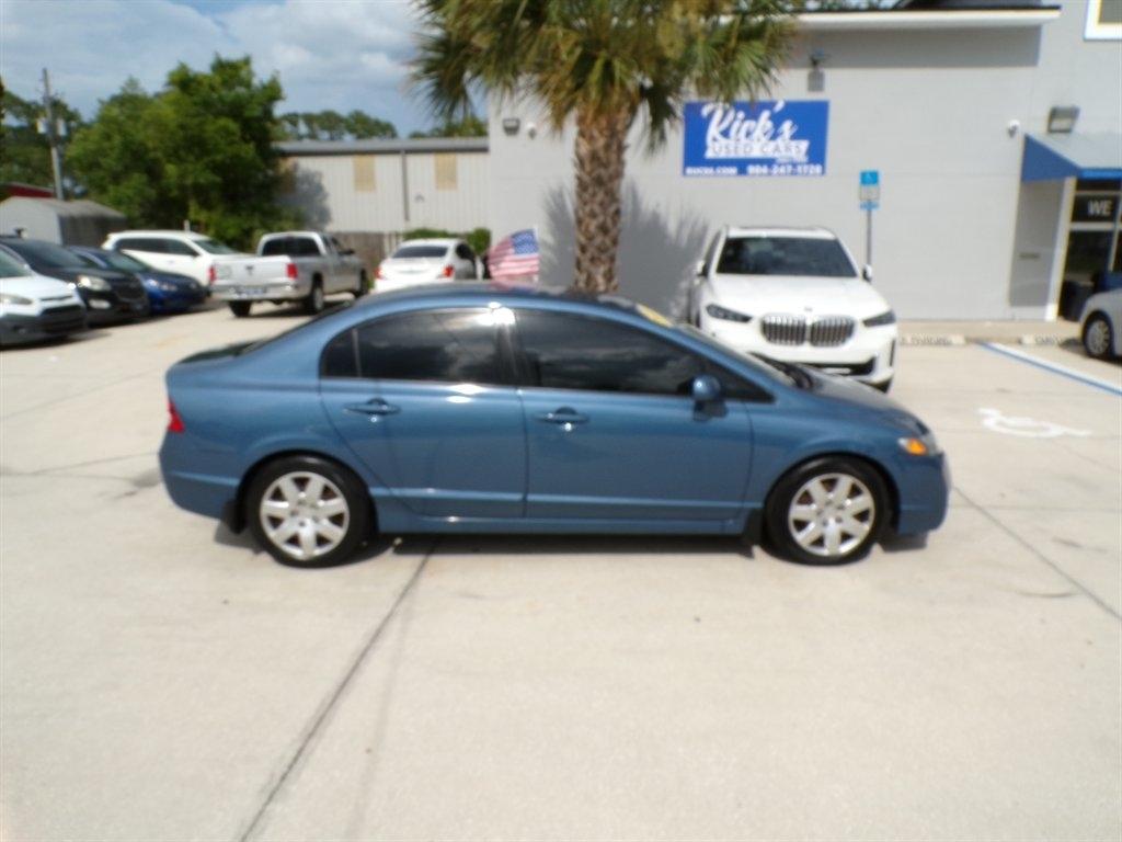 Honda Civic Sdn 4dr Auto LX 2010