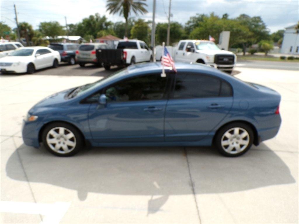 Honda Civic Sdn 4dr Auto LX 2010