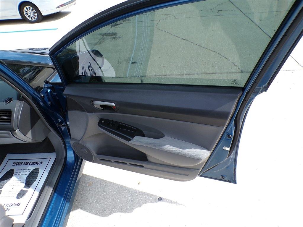 Honda Civic Sdn 4dr Auto LX 2010