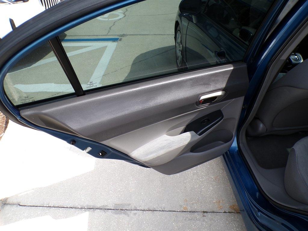 Honda Civic Sdn 4dr Auto LX 2010