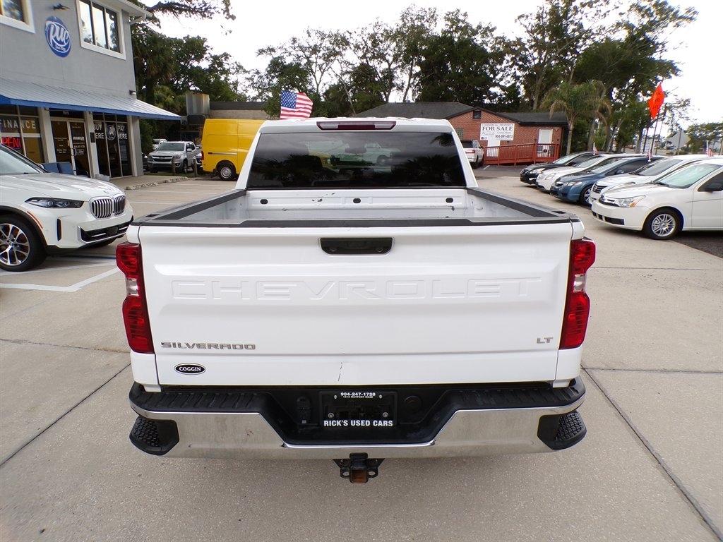 Chevrolet Silverado 1500 4WD Crew Cab 147" LT w/1LT 2022