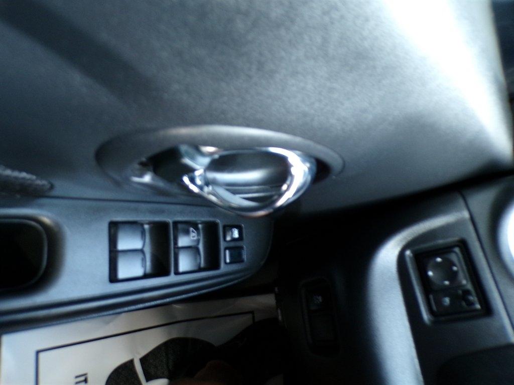 Nissan Versa Sedan SV CVT 2019