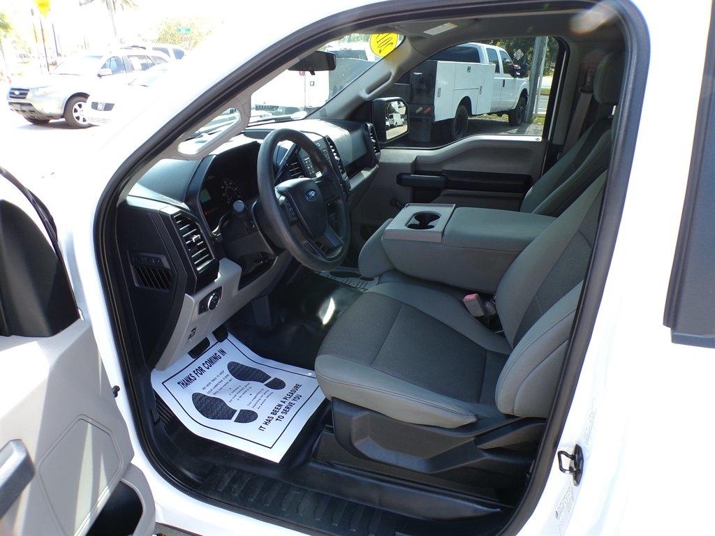 Ford F-150 XLT 2WD Reg Cab 8' Box 2019