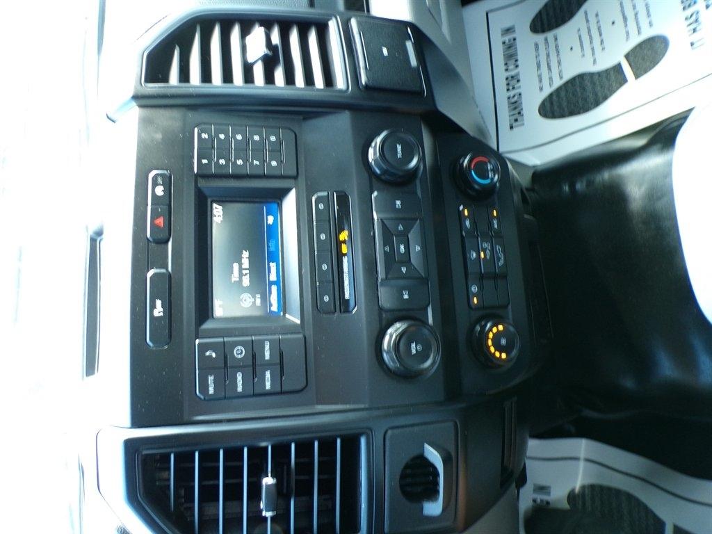 Ford F-150 XLT 2WD Reg Cab 8' Box 2019