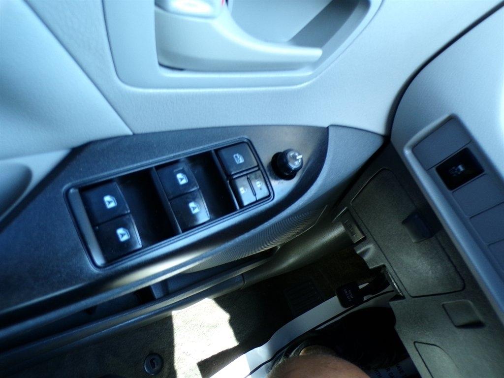 Toyota Sienna L FWD 7-Passenger (Natl) 2018