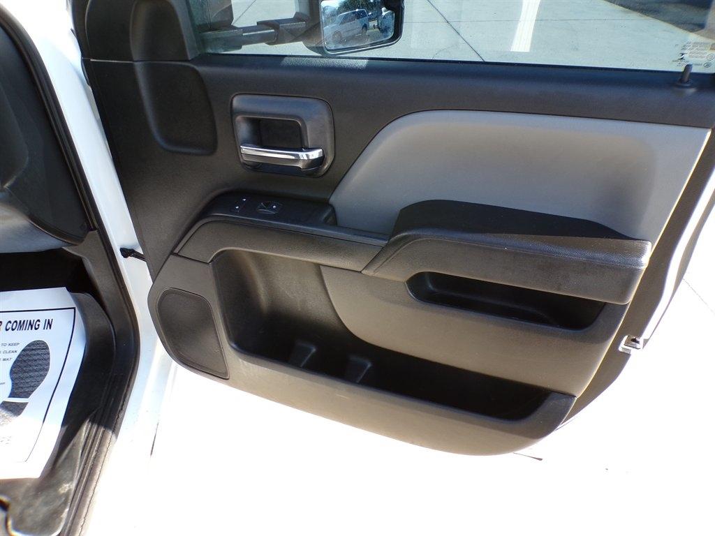 Chevrolet Silverado 3500HD 4WD Crew Cab 171.5" WB, 59.06" CA WT 2016