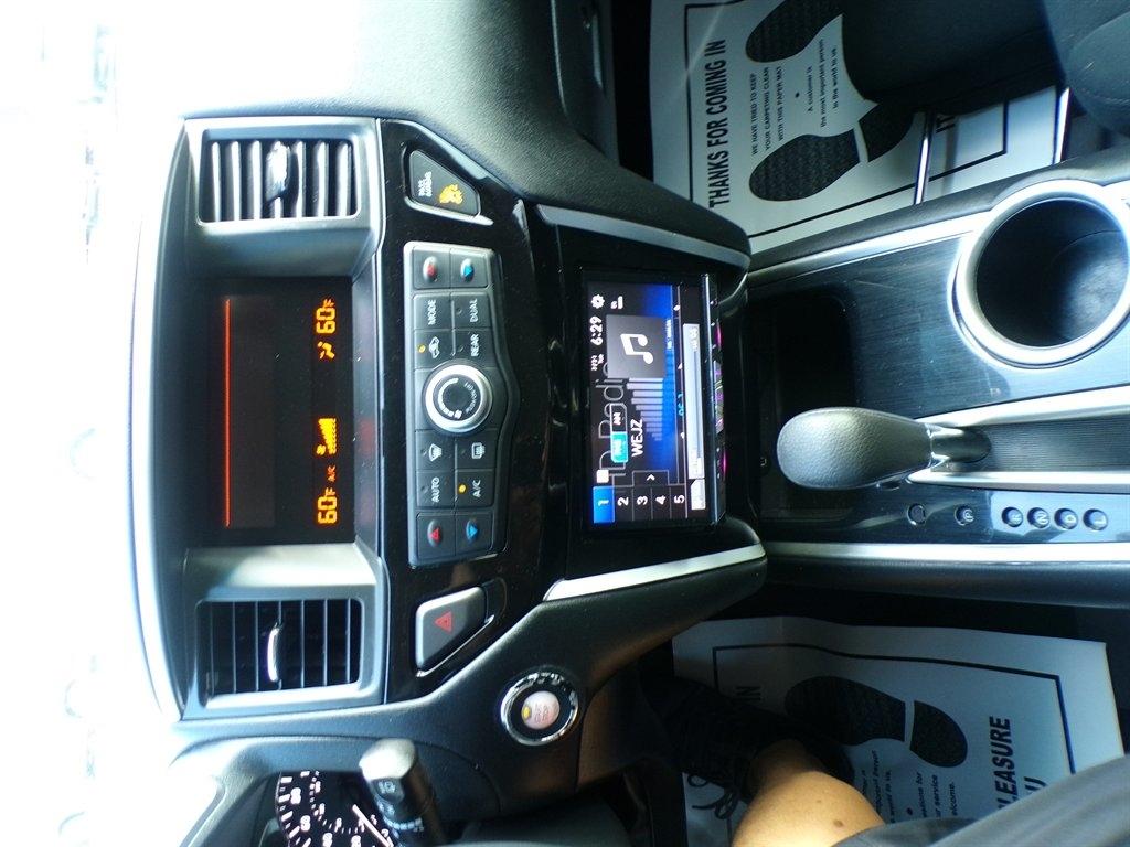 Nissan Pathfinder 2WD 4dr S 2015