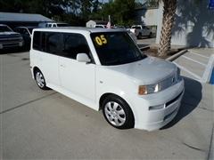 2005 Scion xB 