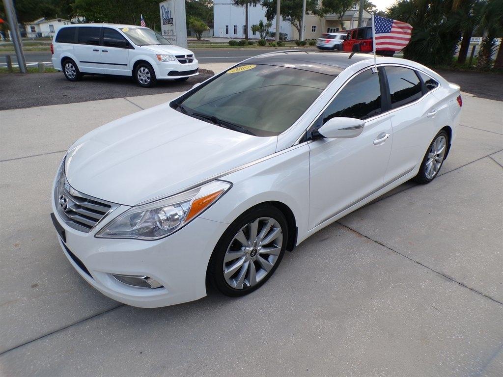 Hyundai Azera 4dr Sdn 2012