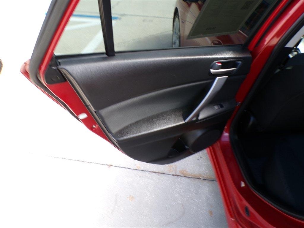 Mazda MAZDA3 5dr HB Auto s Sport 2011