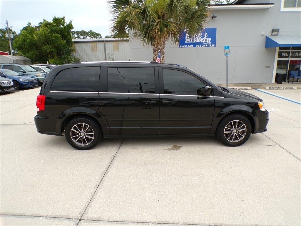 Dodge Grand Caravan SXT Wagon 2017