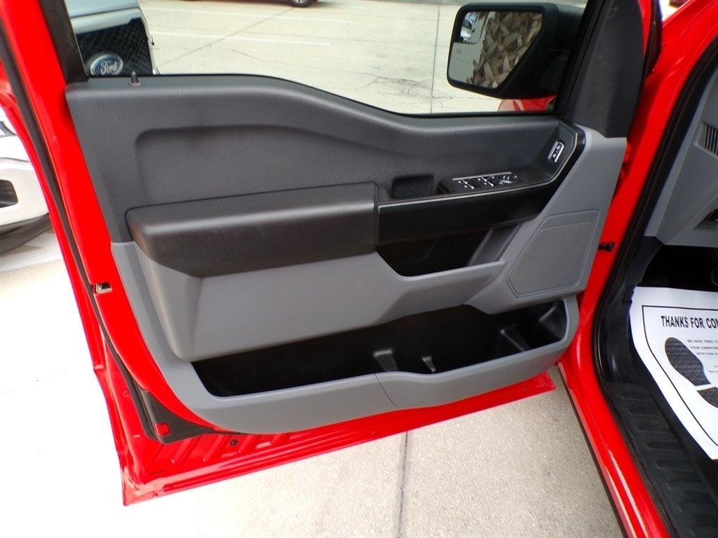 Ford F-150 Lariat 2WD SuperCab 8' Box 2021