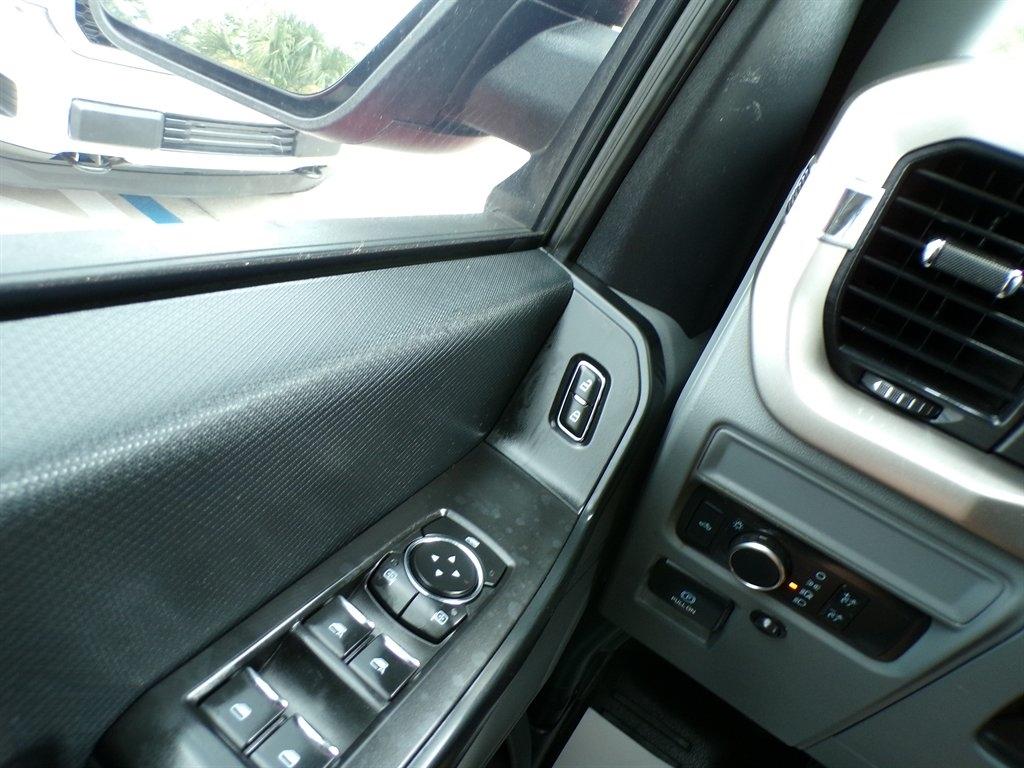 Ford F-150 Lariat 2WD SuperCab 8' Box 2021