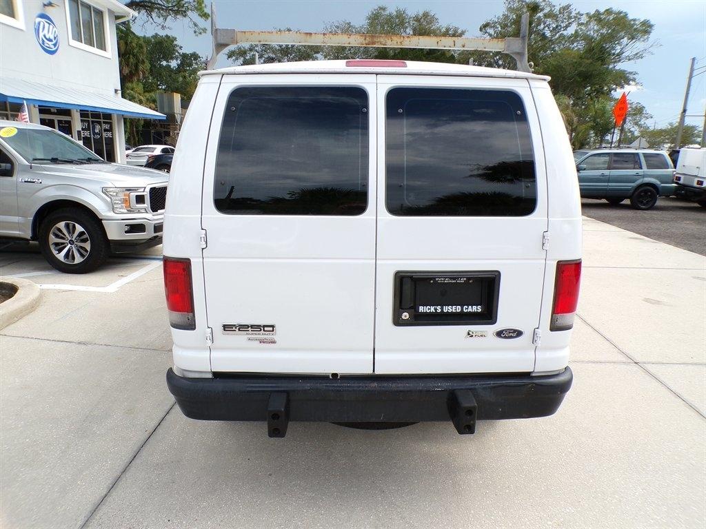 Ford Econoline Cargo Van E-250 Recreational 2013