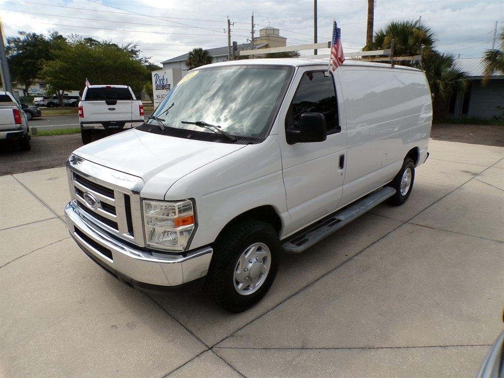Ford Econoline Cargo Van E-250 Recreational 2013