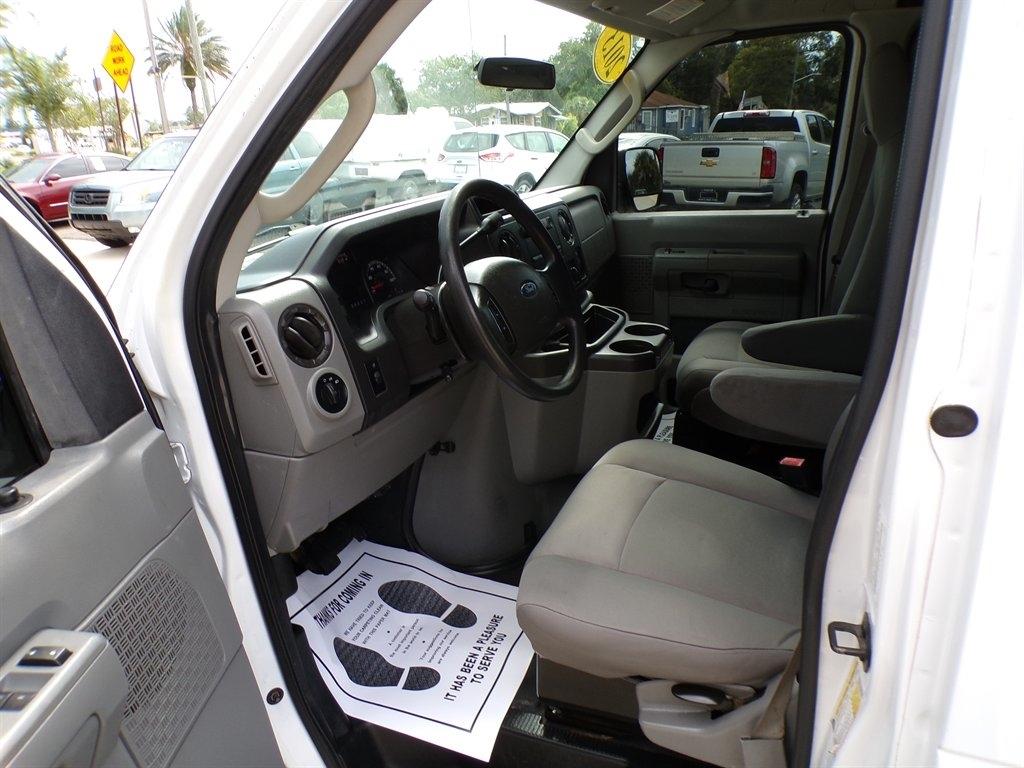 Ford Econoline Cargo Van E-250 Recreational 2013