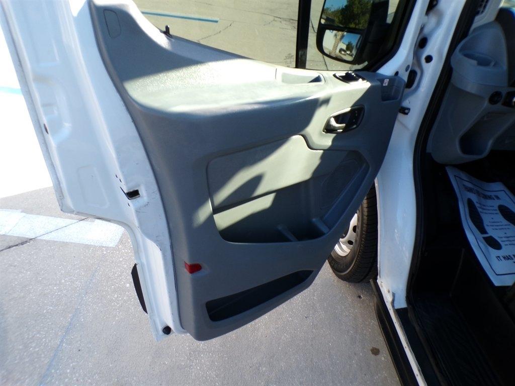 Ford Transit Passenger Wagon T-350 148" Low Roof XL Swing-Out RH Dr 2019
