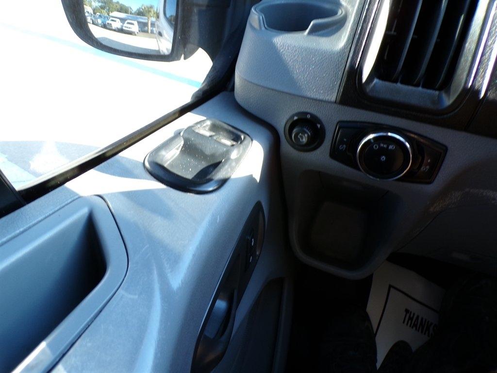 Ford Transit Passenger Wagon T-350 148" Low Roof XL Swing-Out RH Dr 2019