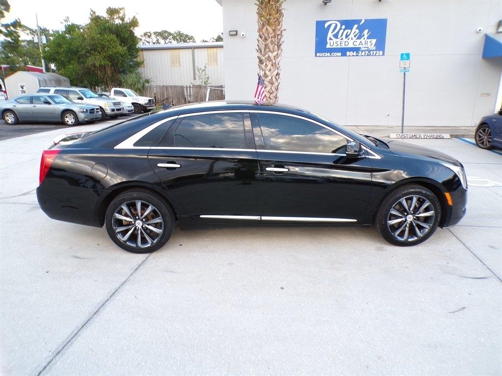 2013 Cadillac XTS Professional